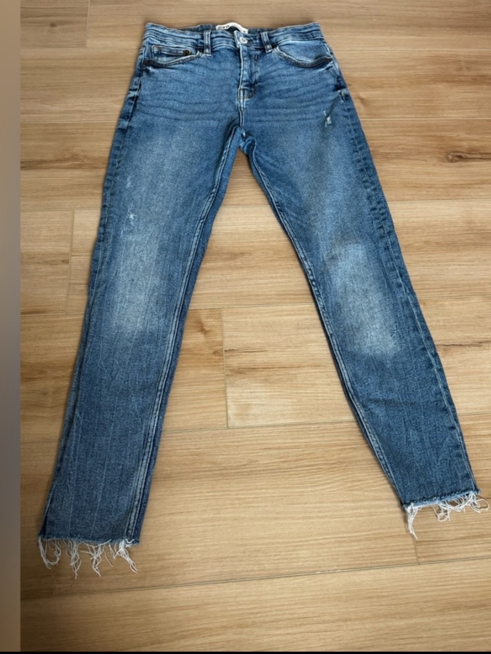 Zara Blue Distressed Skinny Jeans Raw Hem Mid Rise Size 6